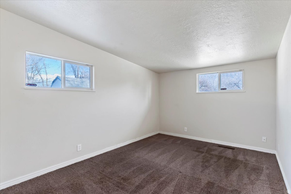976 N JEFFERSON Ogden, UT 84404
