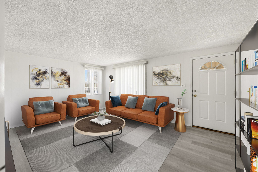 1076 S GLENDALE CIR Salt Lake City, UT 84104