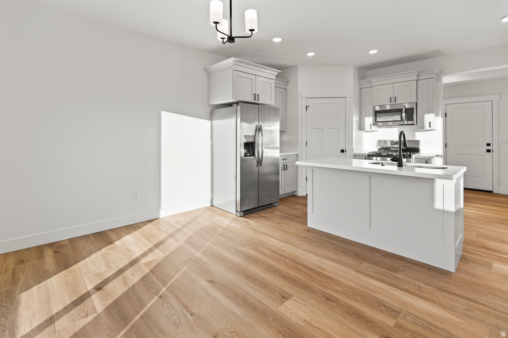 39 N 200 E Richfield, UT 84701