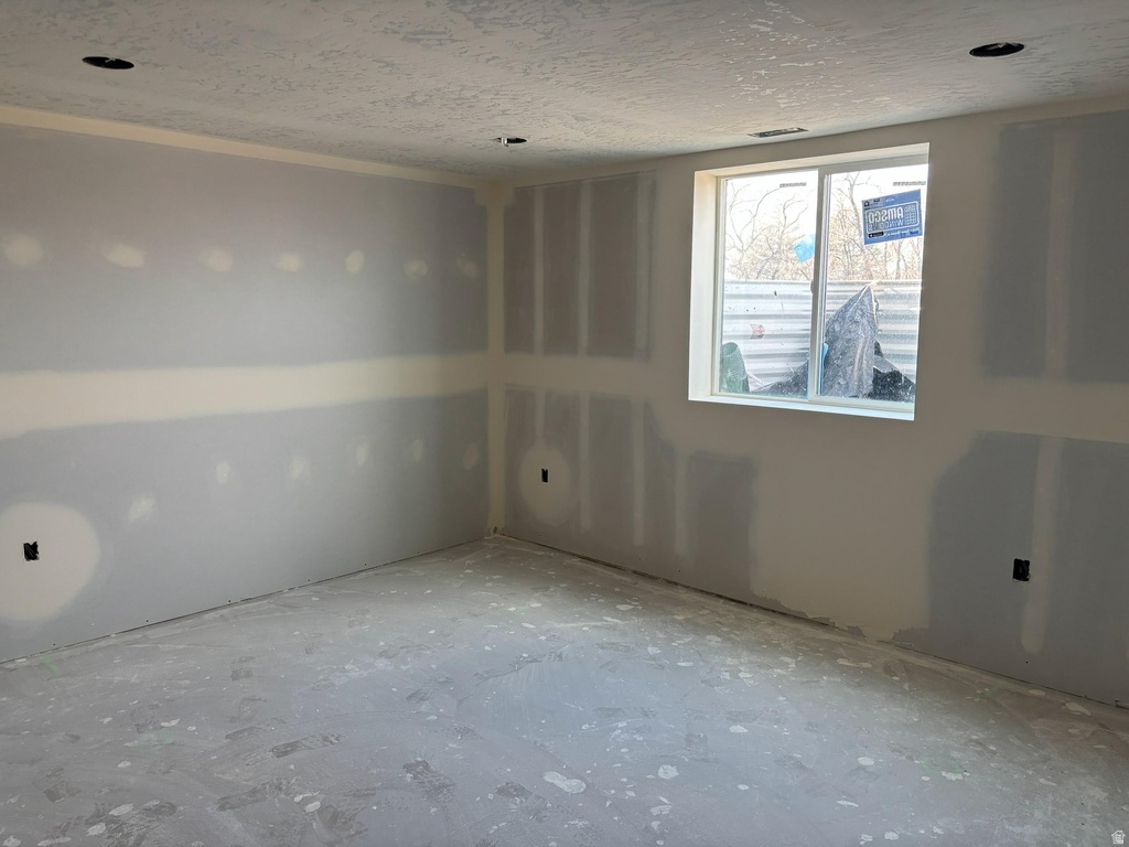 1082 E 110 S Pleasant Grove, UT 84062