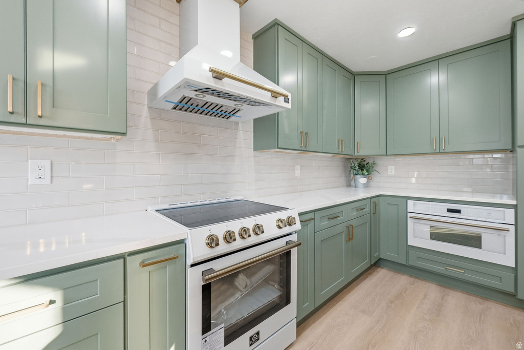 1048 S 925 W Woods Cross, UT 84087