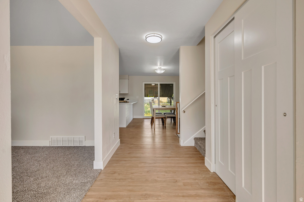 5998 S 3100 W Roy, UT 84067