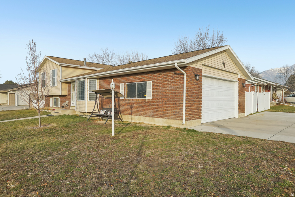 9571 S DAVID ST Sandy, UT 84070