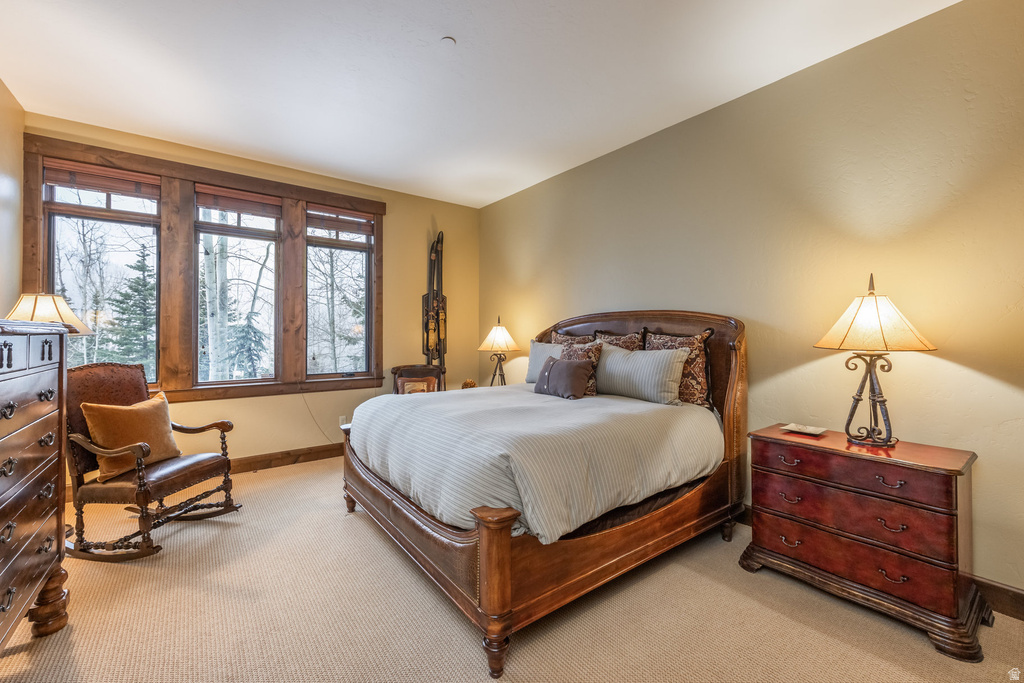 8877 EMPIRE CLUB DR Park City, UT 84060