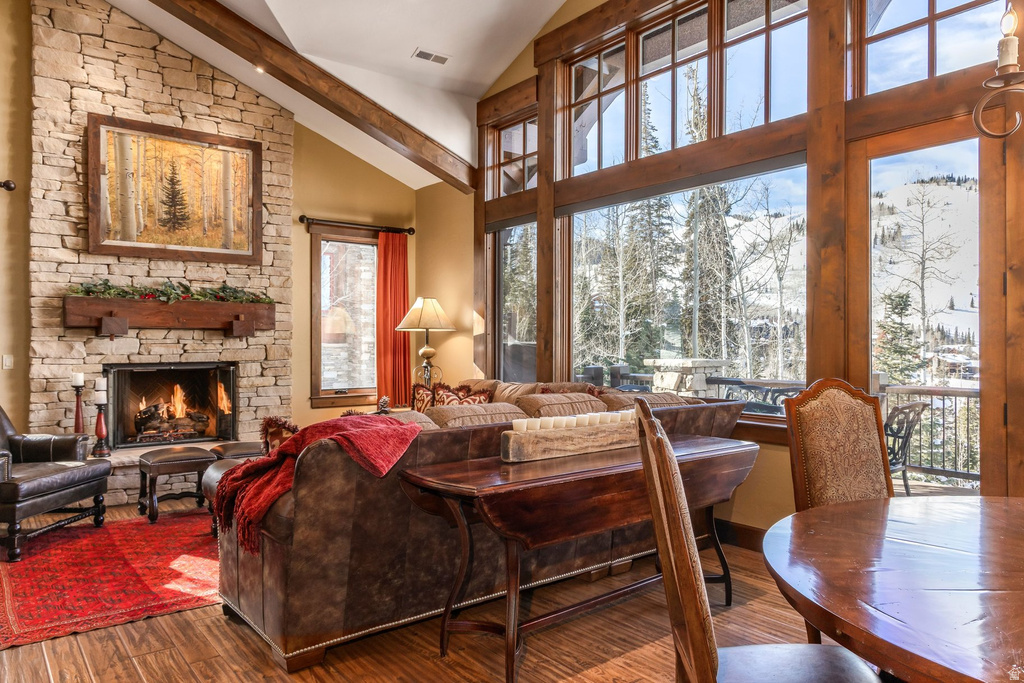 8877 EMPIRE CLUB DR Park City, UT 84060