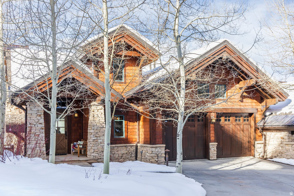 8877 EMPIRE CLUB DR Park City, UT 84060