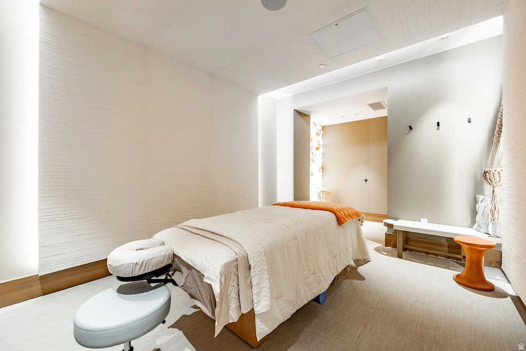 8877 EMPIRE CLUB DR Park City, UT 84060