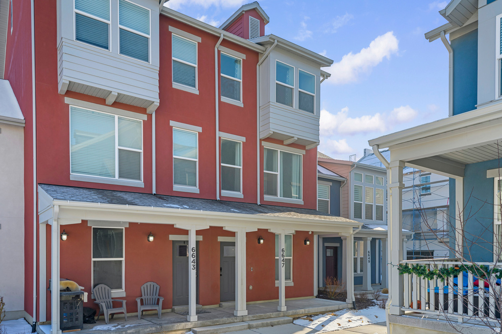 6647 W SKIP ROCK RD South Jordan, UT 84009