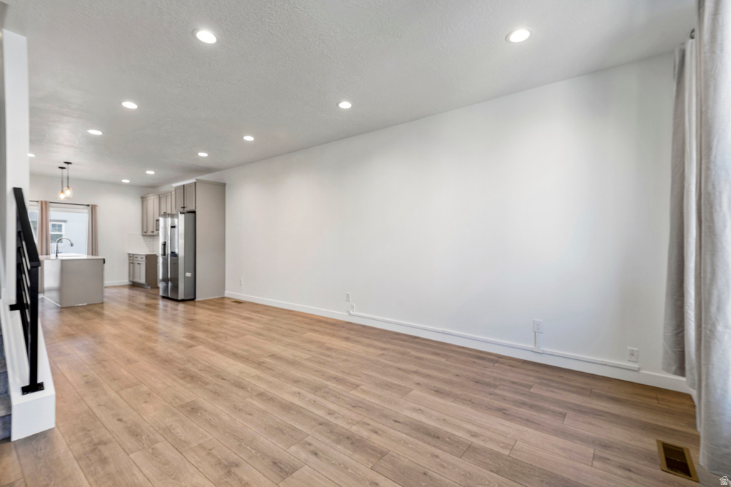 6647 W SKIP ROCK RD South Jordan, UT 84009