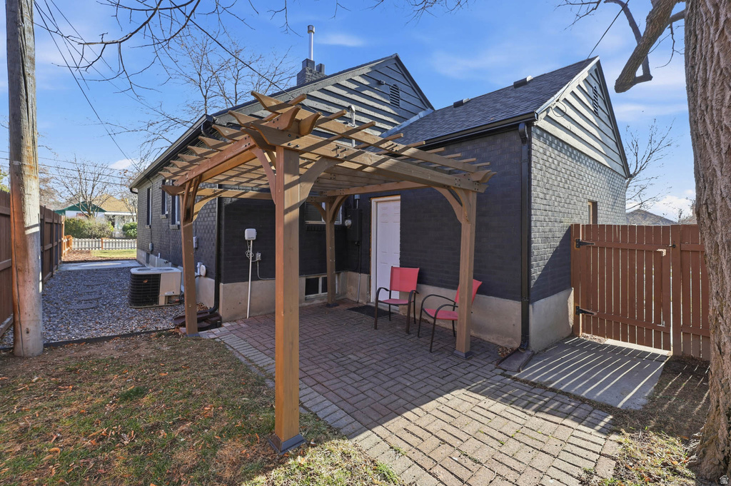 1685 E DOWNINGTON AVE Salt Lake City, UT 84105