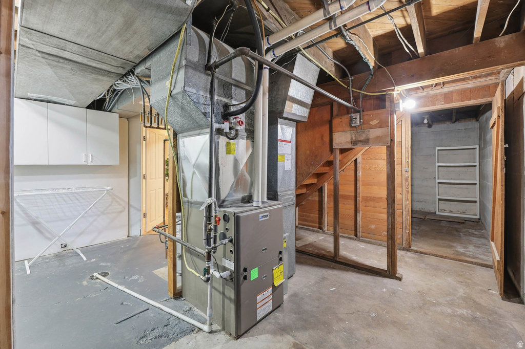 1685 E DOWNINGTON AVE Salt Lake City, UT 84105