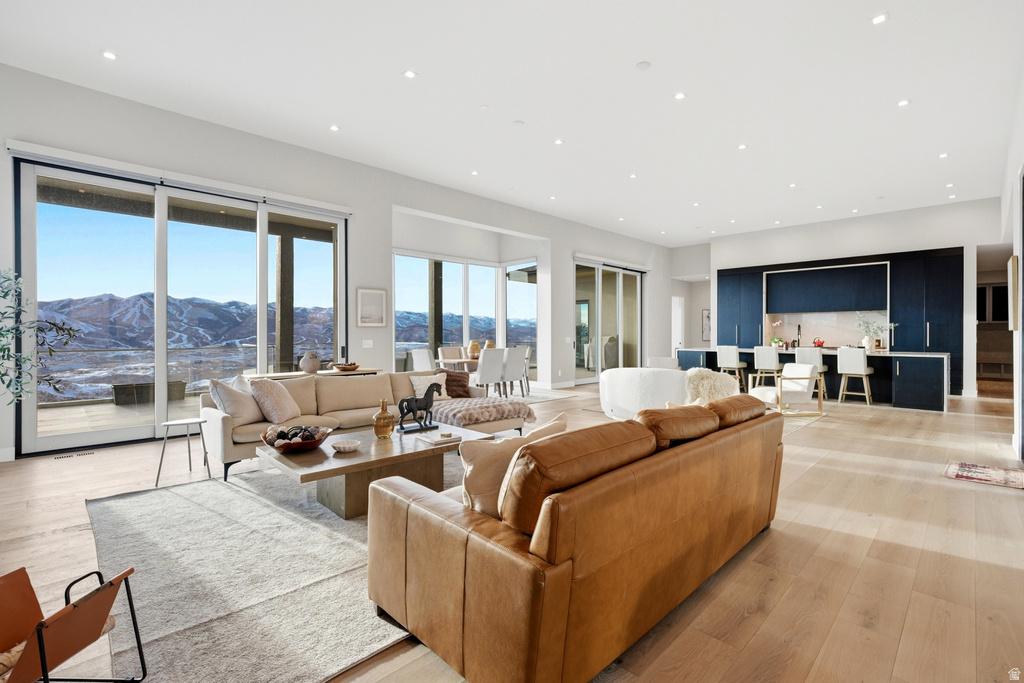 2002 E OUTLAW RD Hideout, UT 84036