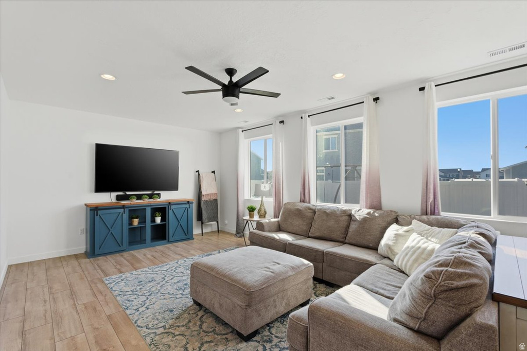 3488 S SUGAR PINE DR Syracuse, UT 84075