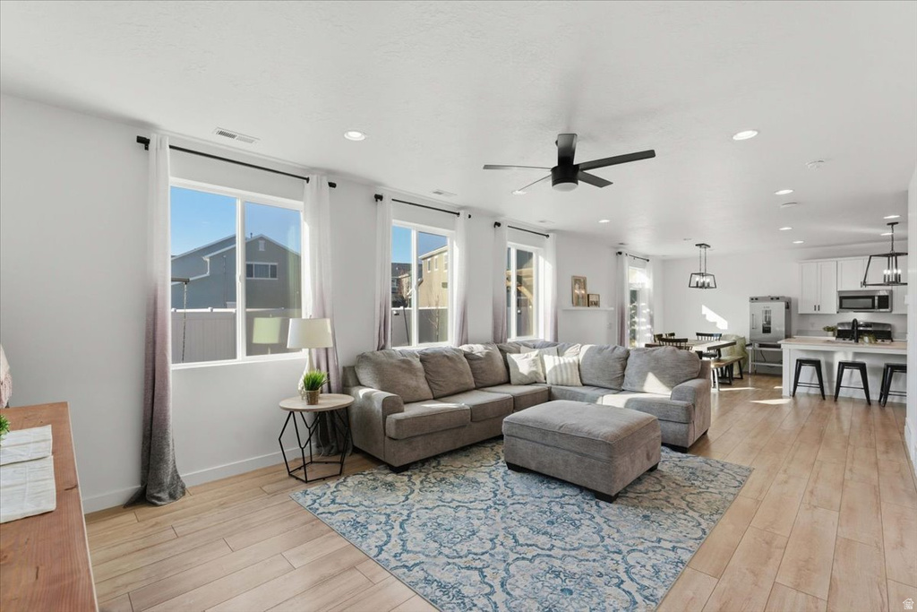 3488 S SUGAR PINE DR Syracuse, UT 84075