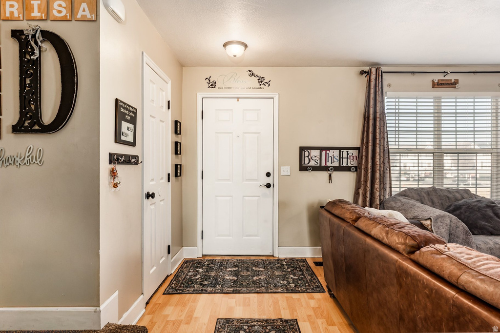 2807 S ARCHMORE CT West Valley City, UT 84128