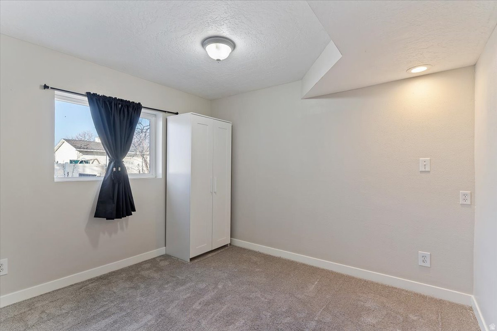 488 S 10 W Farmington, UT 84025