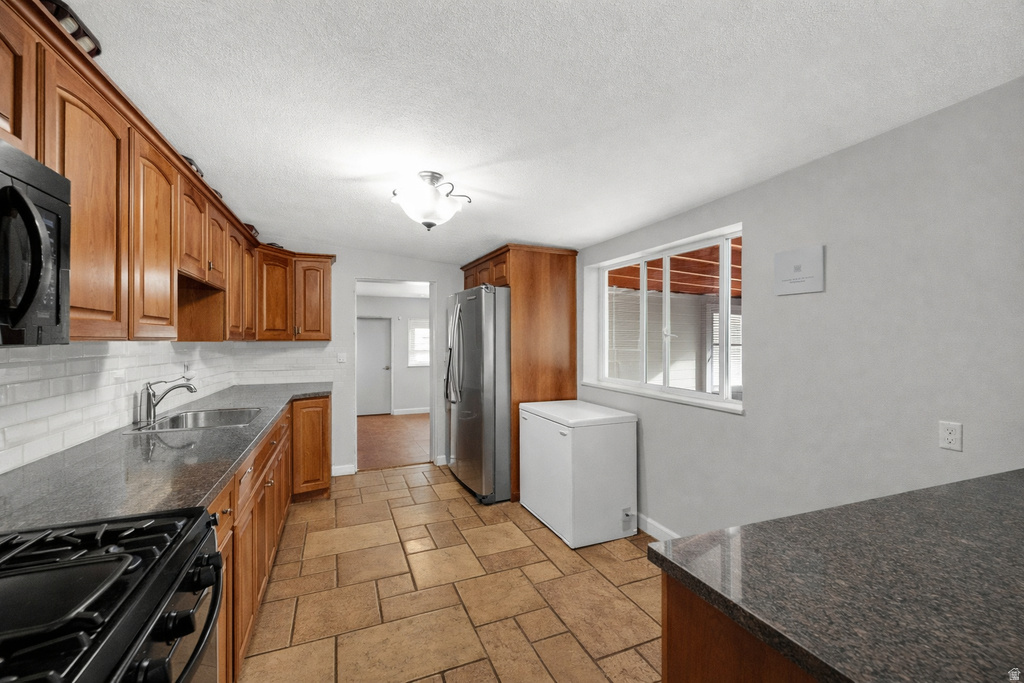 872 N MONROE BLVD Ogden, UT 84404