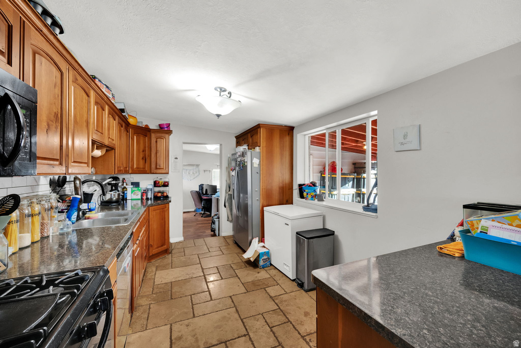 872 N MONROE BLVD Ogden, UT 84404