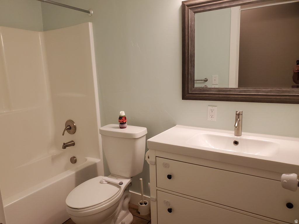 847 W PRESIDIO DR Midvale, UT 84047