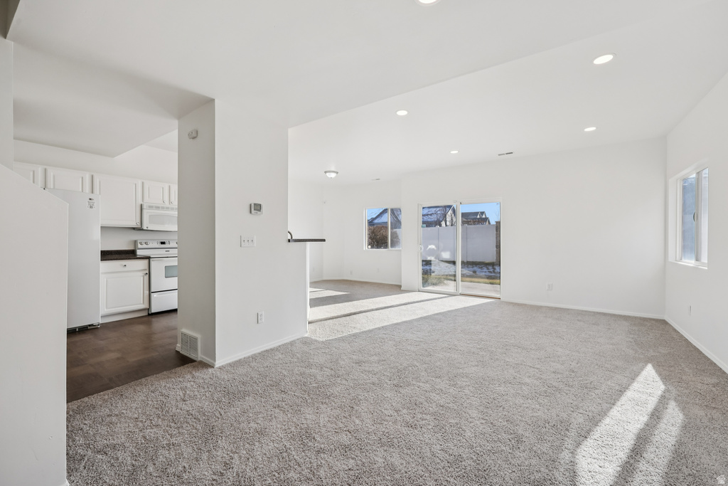 6647 W MERLOT WAY West Jordan, UT 84081