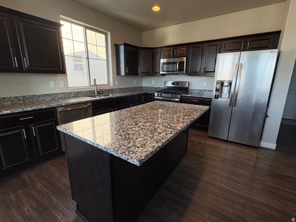 347 N MAPLE SHADE LN Lindon, UT 84042