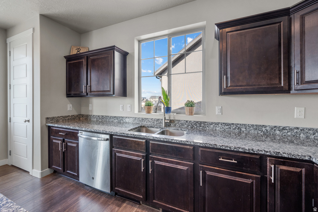 347 N MAPLE SHADE LN Lindon, UT 84042