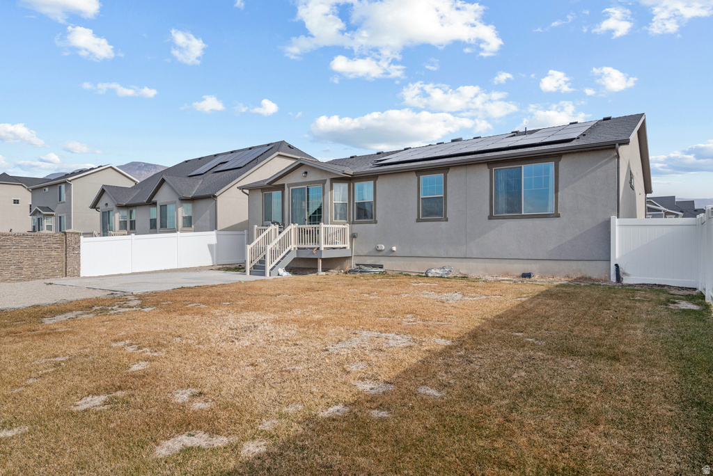 347 N MAPLE SHADE LN Lindon, UT 84042