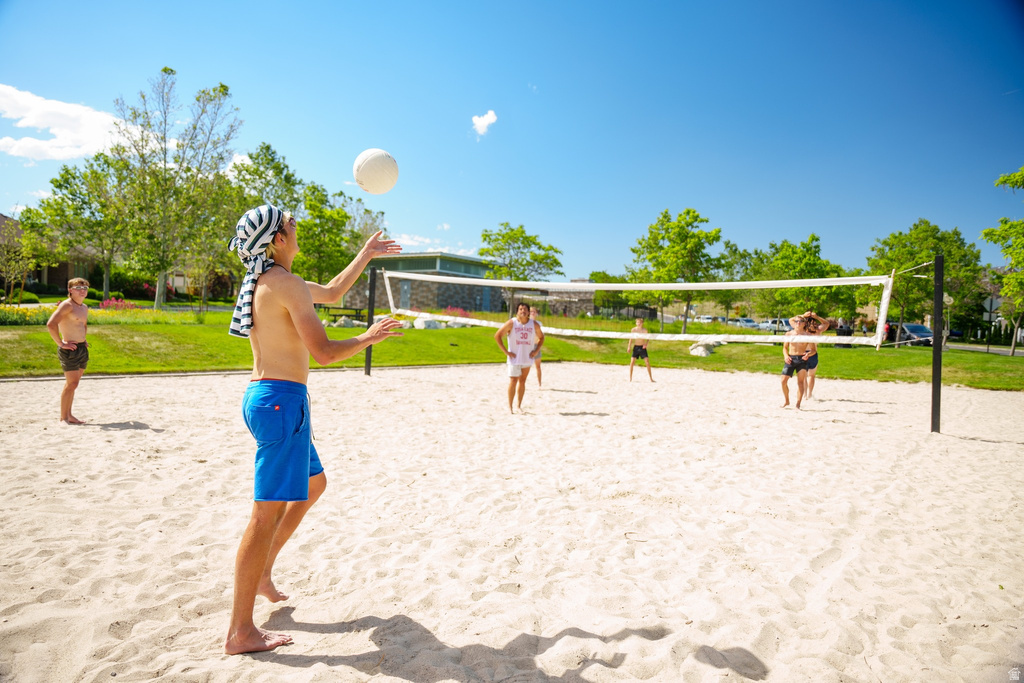 5232 W BLACK TWIG DR #204 South Jordan, UT 84009