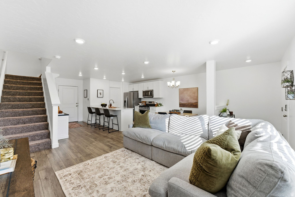 4005 W COOL SPRING AVE Lehi, UT 84048