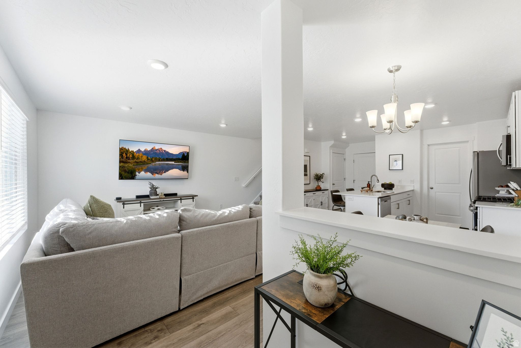 4005 W COOL SPRING AVE Lehi, UT 84048