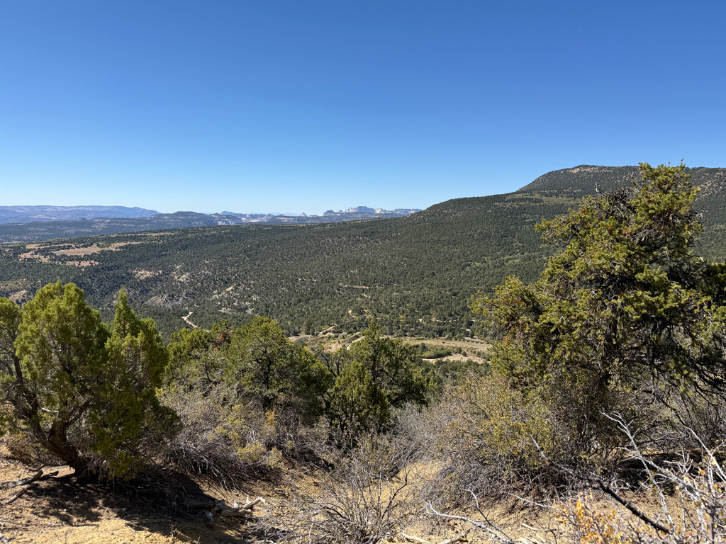  Mount Carmel, UT 84755