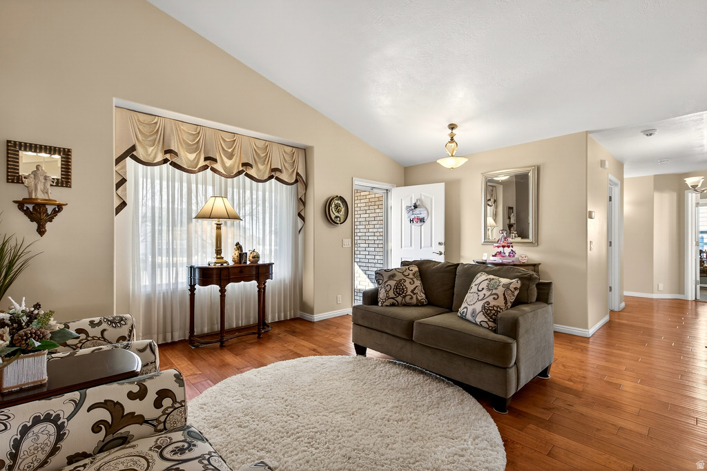 1194 N 690 E Tooele, UT 84074