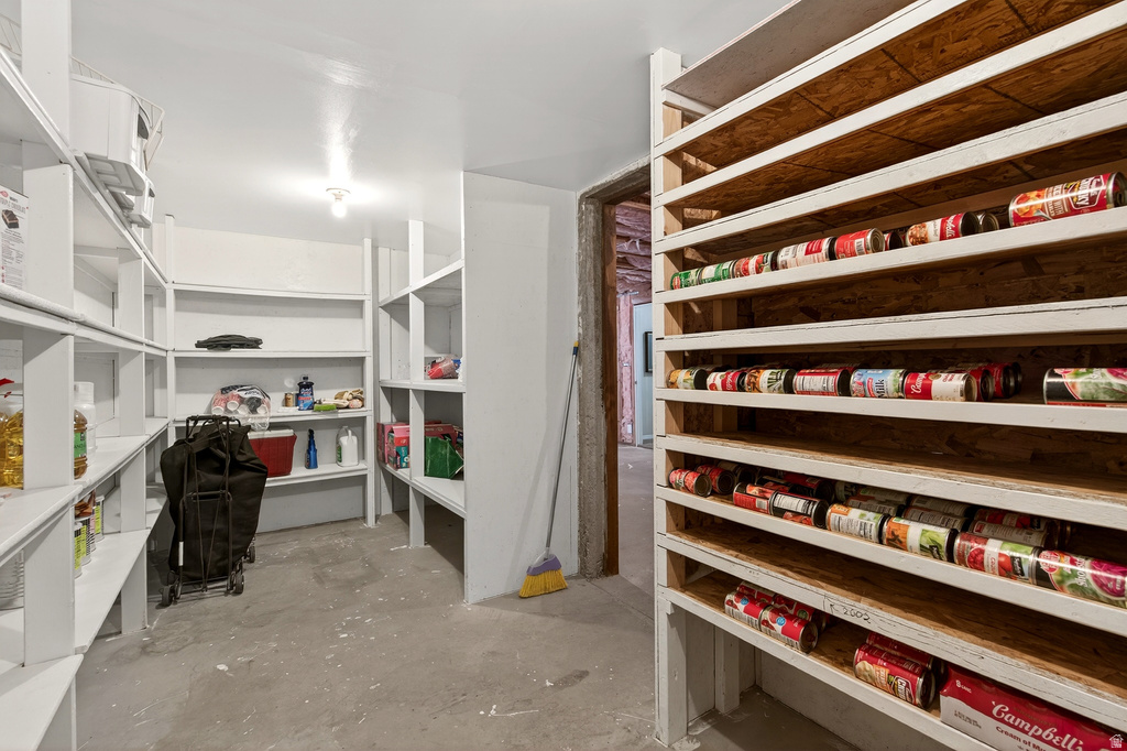 1194 N 690 E Tooele, UT 84074