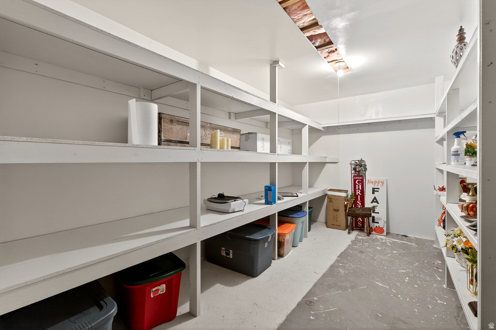 1194 N 690 E Tooele, UT 84074