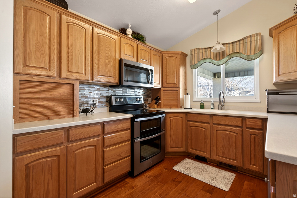 1194 N 690 E Tooele, UT 84074