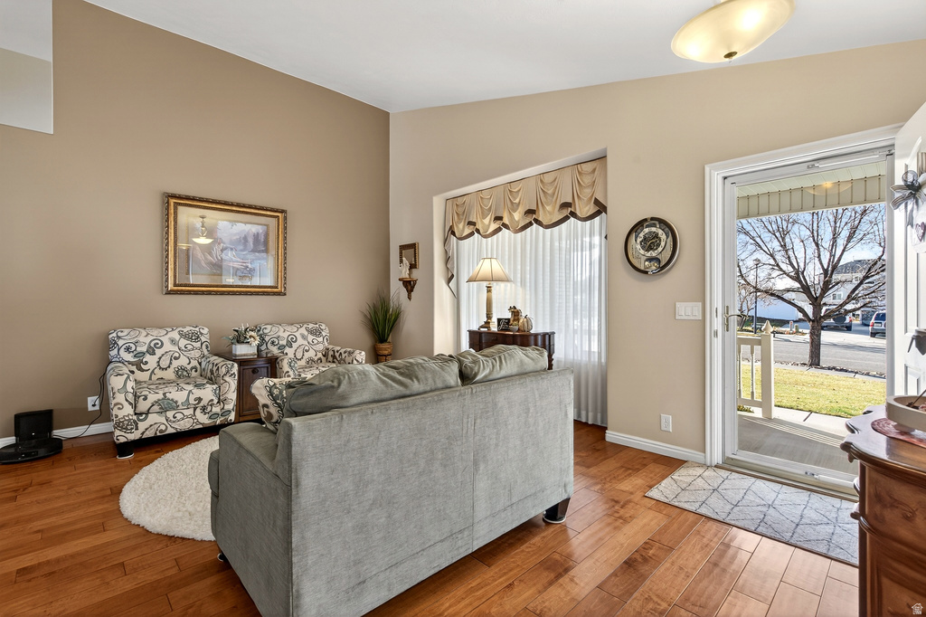 1194 N 690 E Tooele, UT 84074