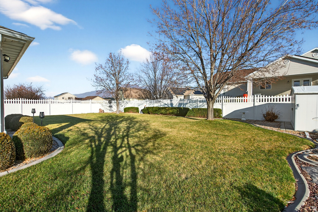 1194 N 690 E Tooele, UT 84074