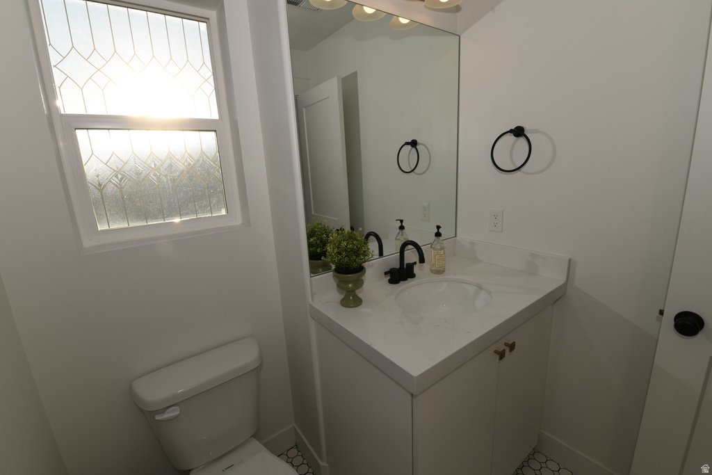 322 N 460 E Vineyard, UT 84059