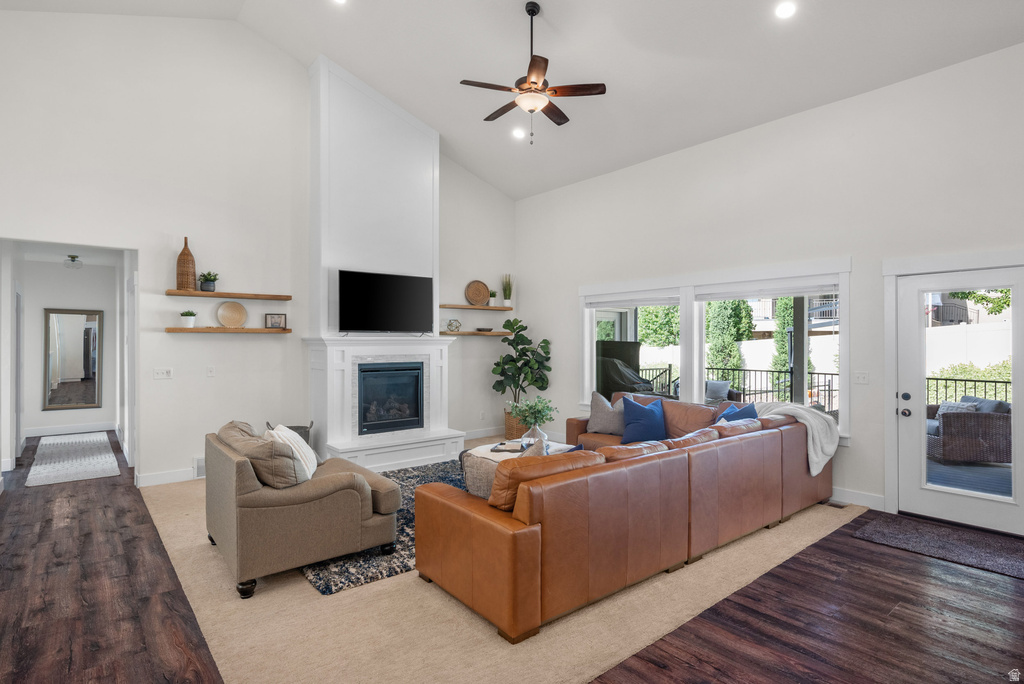 1043 S 900 E Salem, UT 84653