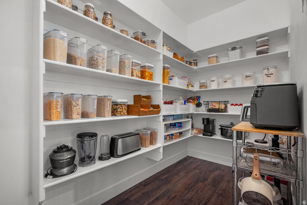 1043 S 900 E Salem, UT 84653