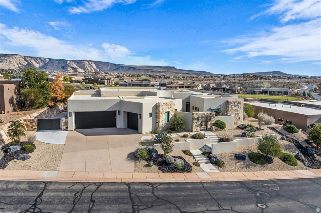 5032 N SILVER CLOUD St George, UT 84770
