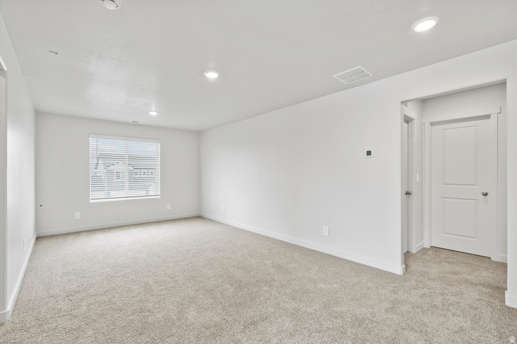 343 W 630 N #18 Tooele, UT 84074