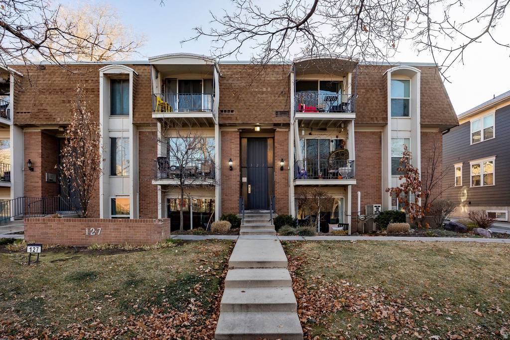 127 S 800 E #15 Salt Lake City, UT 84102