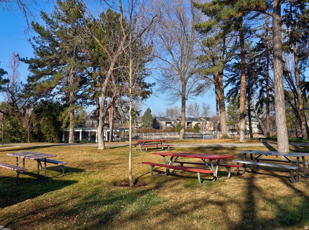 4145 S 635 E Murray, UT 84107