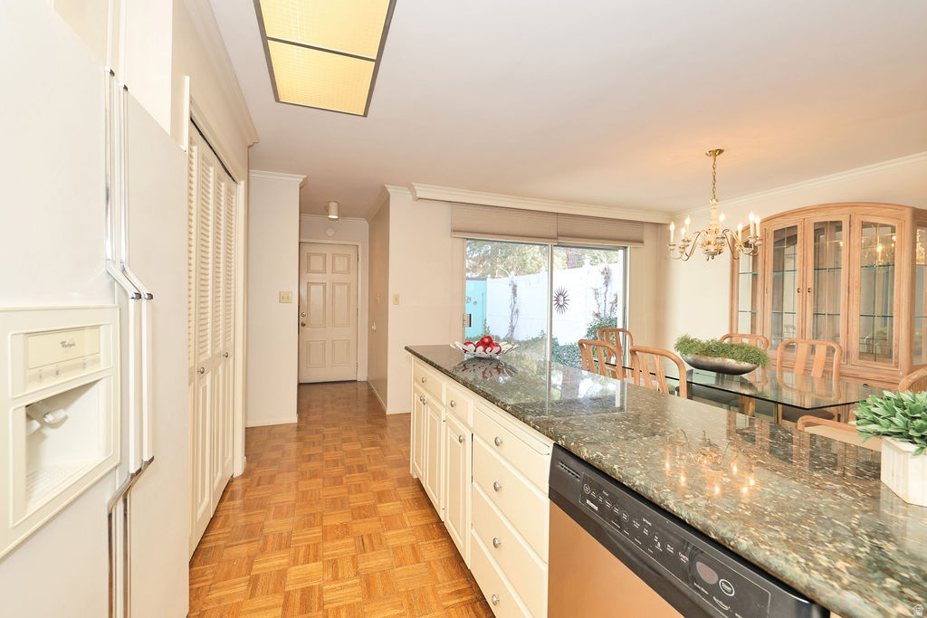 4145 S 635 E Murray, UT 84107