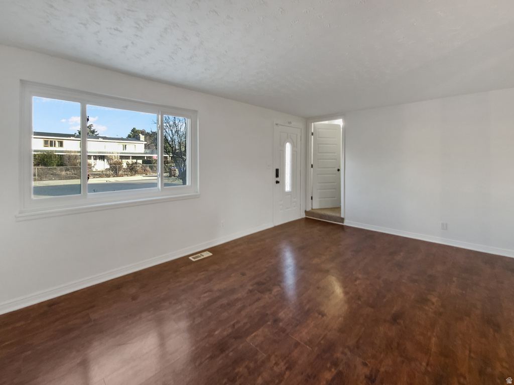 880 E CASA NEGRA AVE Midvale, UT 84047