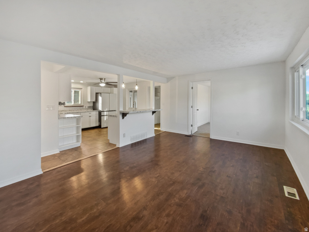 880 E CASA NEGRA AVE Midvale, UT 84047