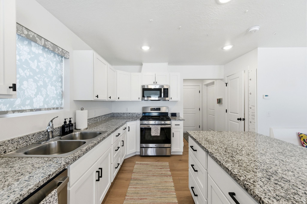 6943 WOODS ROSE DR Park City, UT 84098