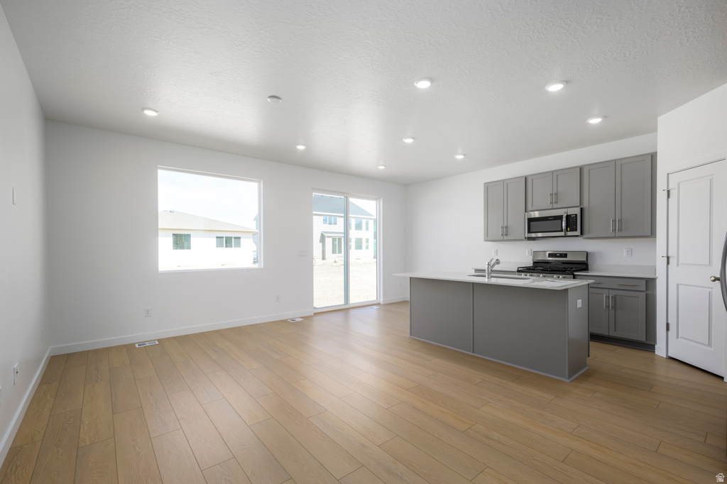 2035 E SWALLOW DR #4066 Eagle Mountain, UT 84005