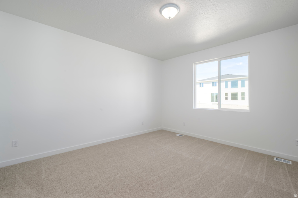 2035 E SWALLOW DR #4066 Eagle Mountain, UT 84005